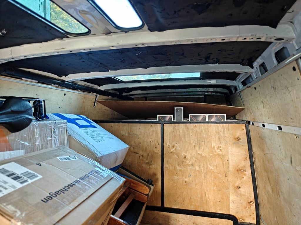 На Львівщині затримали контрабанду майже 150 iPhone вартістю понад 6 мільйонів(фото) На Львівщині затримали контрабанду майже 150 iPhone вартістю понад 6 мільйонів(фото)