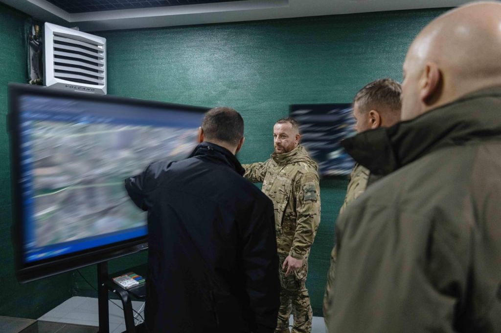 Донеччина і Харківщина під постійними ударами ворога(фото, відео) Донеччина і Харківщина під постійними ударами ворога(фото, відео)