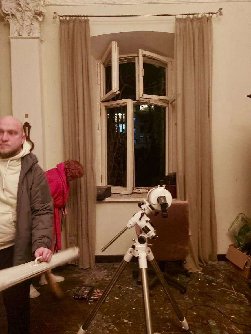 Ворожа атака на Одесу: в МВА показали, як ліквідовують наслідки(фото) Ворожа атака на Одесу: в МВА показали, як ліквідовують наслідки(фото)