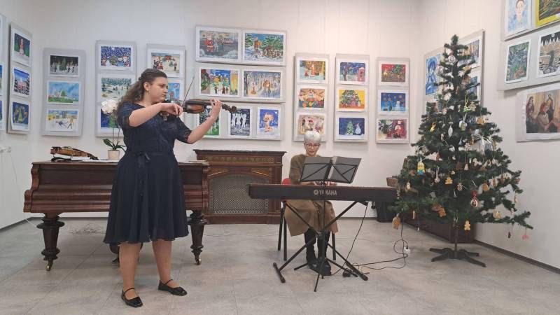 В Ізмаїлі пройшов святковий концерт «Чарівний подих струни» В Ізмаїлі пройшов святковий концерт «Чарівний подих струни»