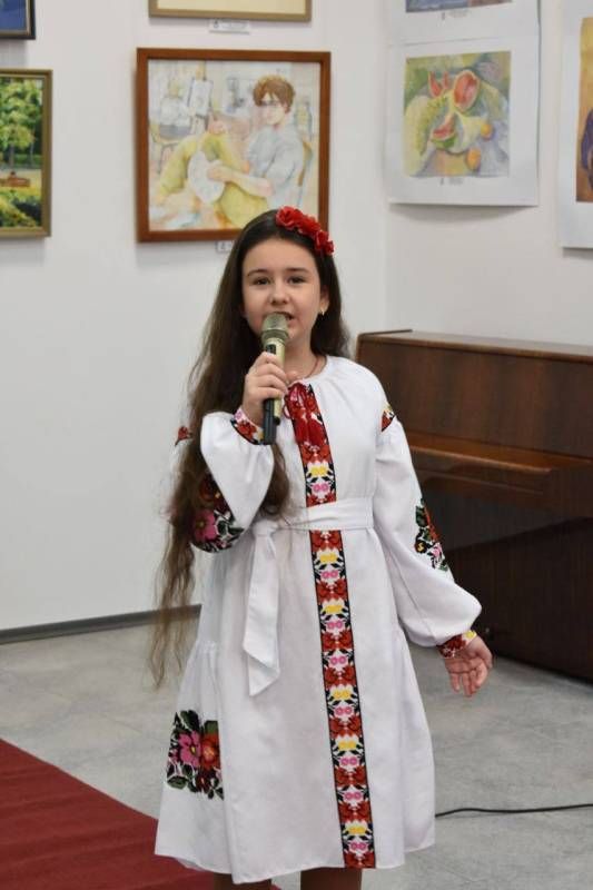 Про урочисте відкриття виставки дитячої творчості «Шляхом Півдня»(фото) Про урочисте відкриття виставки дитячої творчості «Шляхом Півдня»(фото)