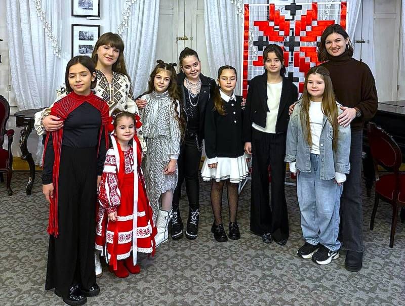 Про виставку «Котячі витівки», яку відкрито в Ізмаїлі(фото) Про виставку «Котячі витівки», яку відкрито в Ізмаїлі(фото)