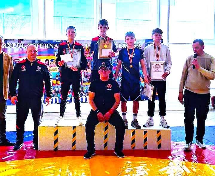 Наші борці у Молдові(фото) Наші борці у Молдові(фото)