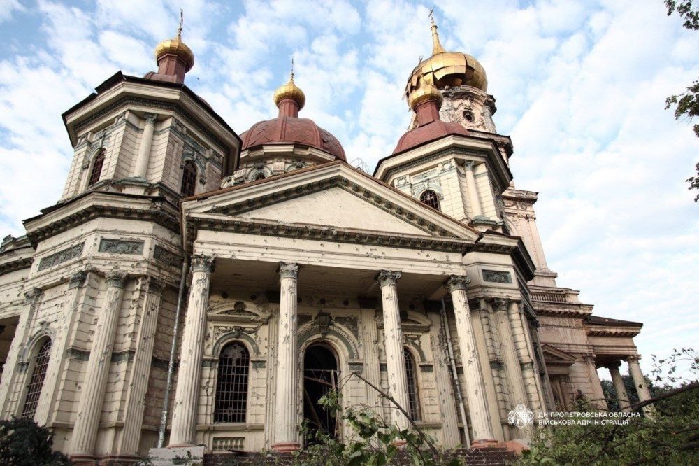 Ворог потужно атакував Дніпро - наслідки у фото Ворог потужно атакував Дніпро - наслідки у фото