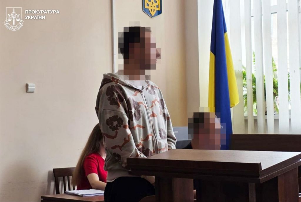 Перекинули авто ТЦК: ще трьох підозрюваних у заворушеннях у Львові взяли під варту(фото) Перекинули авто ТЦК: ще трьох підозрюваних у заворушеннях у Львові взяли під варту(фото)