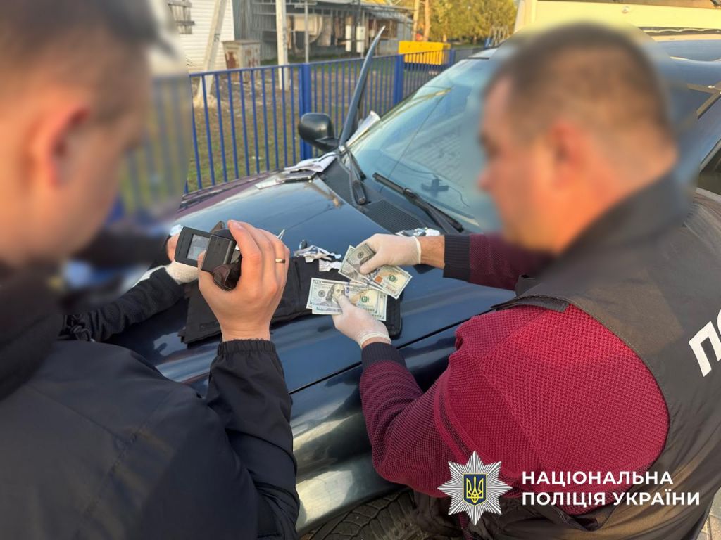 "Гуманітарний бізнес" на крові: на Волині судитимуть групу осіб, які продавали авто для ЗСУ(фото) "Гуманітарний бізнес" на крові: на Волині судитимуть групу осіб, які продавали авто для ЗСУ(фото)