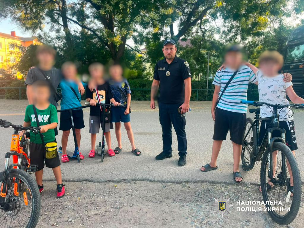 Поліцейські Одещини продовжують профілактичні відпрацювання під умовною назвою «Діти на дорозі» Поліцейські Одещини продовжують профілактичні відпрацювання під умовною назвою «Діти на дорозі»