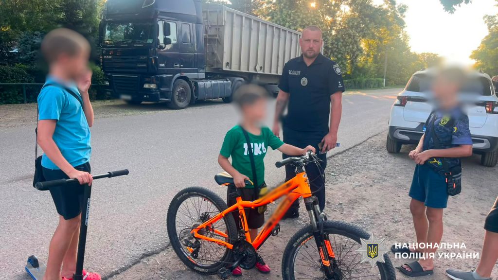 Поліцейські Одещини продовжують профілактичні відпрацювання під умовною назвою «Діти на дорозі» Поліцейські Одещини продовжують профілактичні відпрацювання під умовною назвою «Діти на дорозі»