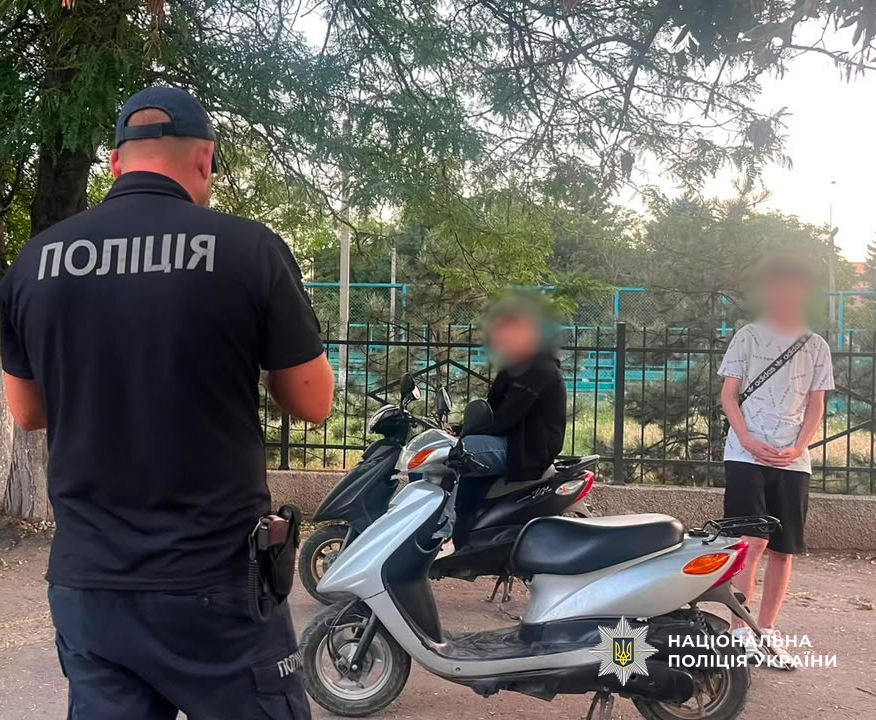 Поліцейські Одещини продовжують профілактичні відпрацювання під умовною назвою «Діти на дорозі» Поліцейські Одещини продовжують профілактичні відпрацювання під умовною назвою «Діти на дорозі»