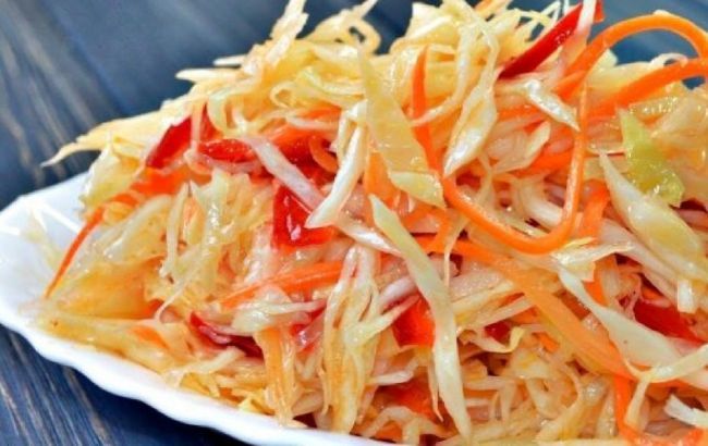 Цей рецепт підриває інтернет: маринована капуста з виноградом, готова вже за добу Цей рецепт підриває інтернет: маринована капуста з виноградом, готова вже за добу