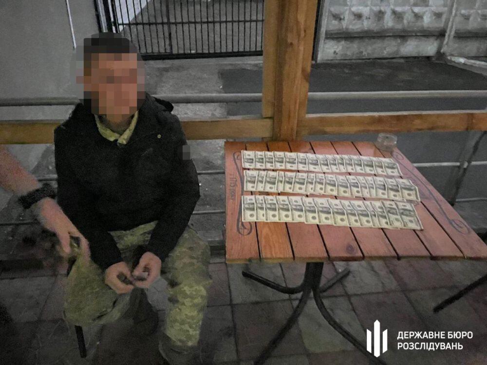 “Допомагав” виїхати з України чоловікам: на Одещині викрили прикордонника “Допомагав” виїхати з України чоловікам: на Одещині викрили прикордонника