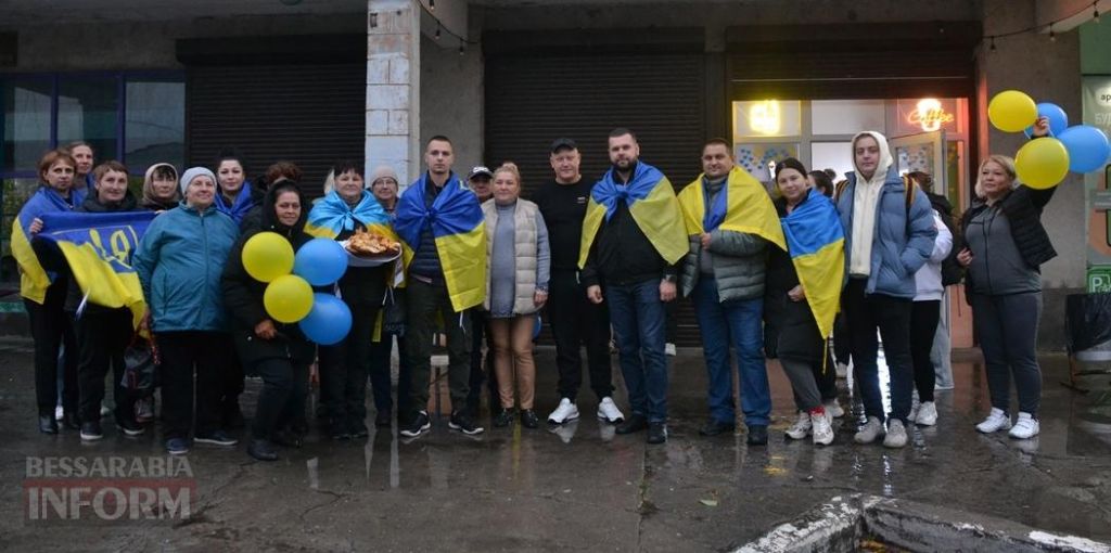 Кілія зустріла Андрія Назарова, який пережив майже рік полону та повернувся додому (фото) Кілія зустріла Андрія Назарова, який пережив майже рік полону та повернувся додому (фото)