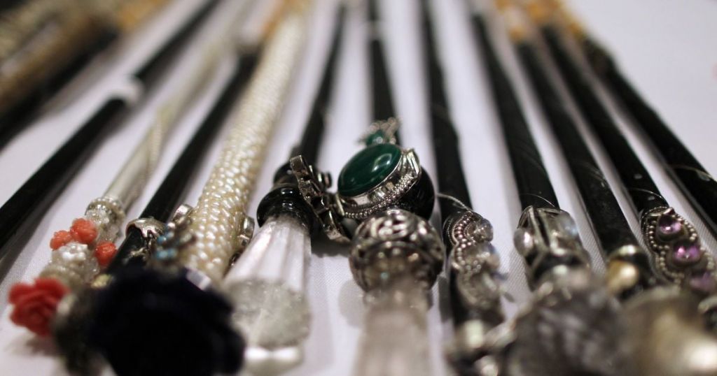 Жорсткий секс і БДСМ: що треба знати для безпечної та захопливої практики Жорсткий секс і БДСМ: що треба знати для безпечної та захопливої практики