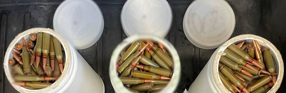 В Одесі затримали торговця гранатами та тротилом — продавав вибухівку просто «з рук» В Одесі затримали торговця гранатами та тротилом — продавав вибухівку просто «з рук»