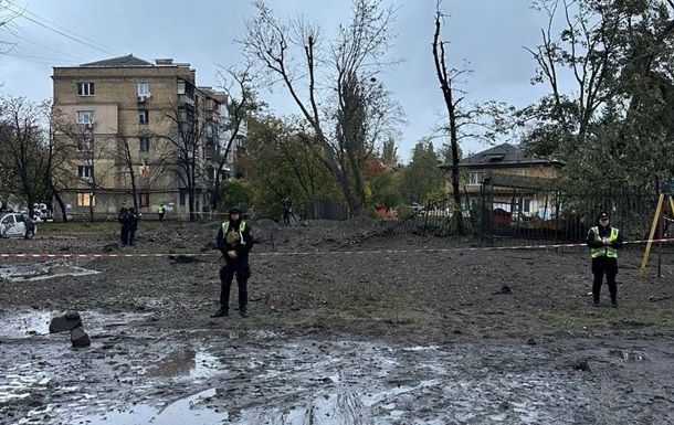 Удар по Києву: двоє загиблих, 13 поранених Удар по Києву: двоє загиблих, 13 поранених