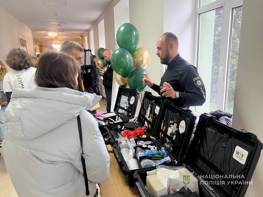 Студенти одного з вищих навчальних закладів Одеси спробували себе в ролі криміналістів Студенти одного з вищих навчальних закладів Одеси спробували себе в ролі криміналістів