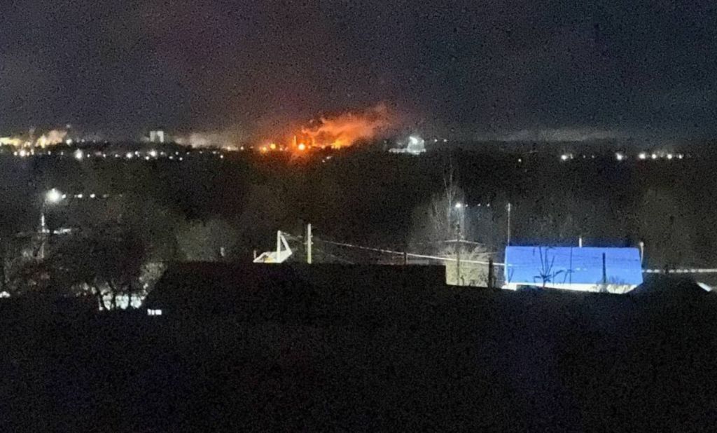 Дрони атакували низку підприємств в Росії – куди прилетіло Дрони атакували низку підприємств в Росії – куди прилетіло