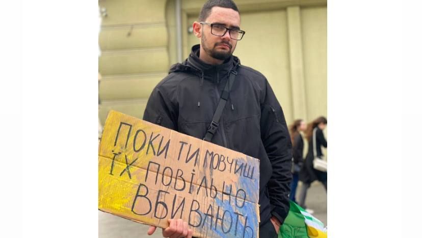 Оборонець Маріуполя про полон, бездіяльність міжнародних організацій та настрої в Одесі Оборонець Маріуполя про полон, бездіяльність міжнародних організацій та настрої в Одесі