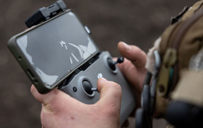 Ускладнюють роботу дощ та туман. У ЗСУ розповіли, як вибивають ворога з Покровська Ускладнюють роботу дощ та туман. У ЗСУ розповіли, як вибивають ворога з Покровська