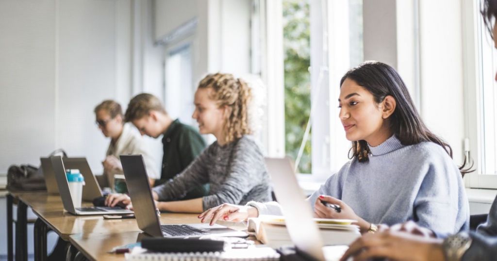 Здавати НМТ не доведеться: спеціальності, на які можна вступити без іспитів Здавати НМТ не доведеться: спеціальності, на які можна вступити без іспитів