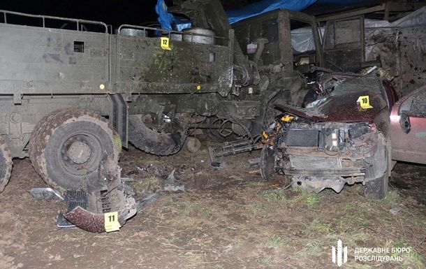 Під Львовом четверо військових загинуло в ДТП Під Львовом четверо військових загинуло в ДТП