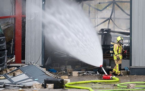 У Німеччині на АЗС стався потужний вибух У Німеччині на АЗС стався потужний вибух