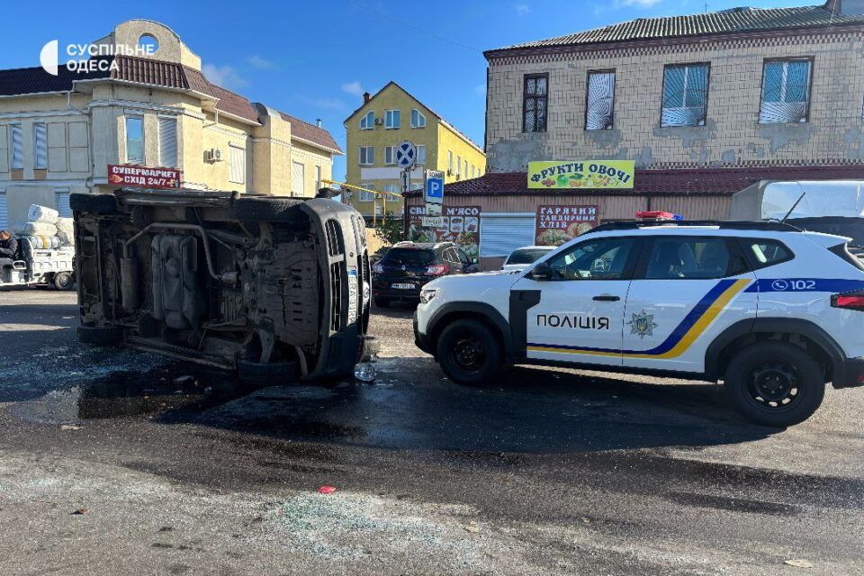 Нападникам на військових ТЦК в Одесі біля ринку «Сьомий кілометр» може загрожувати ув’язнення: справу розслідує СБУ Нападникам на військових ТЦК в Одесі біля ринку «Сьомий кілометр» може загрожувати ув’язнення: справу розслідує СБУ