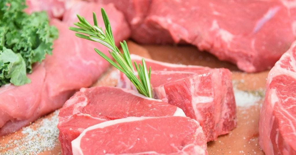 Навіть дуже жорстка свинина стане ніжною й соковитою в цьому маринаді: кулінарний трюк професіоналів Навіть дуже жорстка свинина стане ніжною й соковитою в цьому маринаді: кулінарний трюк професіоналів