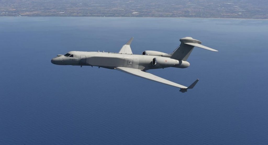 Поряд з Одещиною літає сучасний розвідник НАТО — яка мета Поряд з Одещиною літає сучасний розвідник НАТО — яка мета