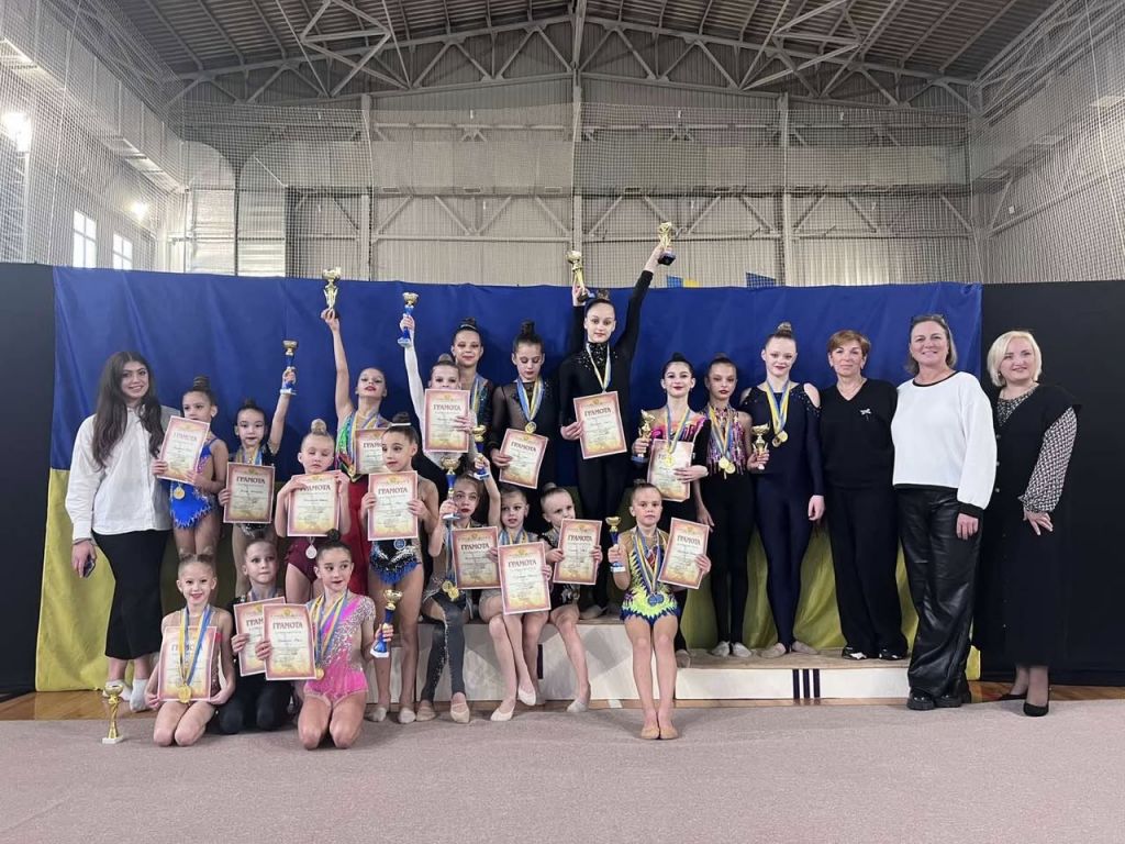 В Ізмаїльському палаці спорту відбулися змагання відкритої першості Ізмаїльської ДЮСШ з гімнастики художньої «HALLOWEEN 2025”(фото) В Ізмаїльському палаці спорту відбулися змагання відкритої першості Ізмаїльської ДЮСШ з гімнастики художньої «HALLOWEEN 2025”(фото)