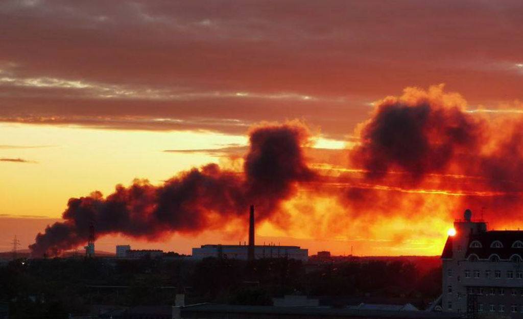 У Росії під ударами опинилися ТЕЦ та підстанція: вибухи лунали в Орлі та Володимирі У Росії під ударами опинилися ТЕЦ та підстанція: вибухи лунали в Орлі та Володимирі
