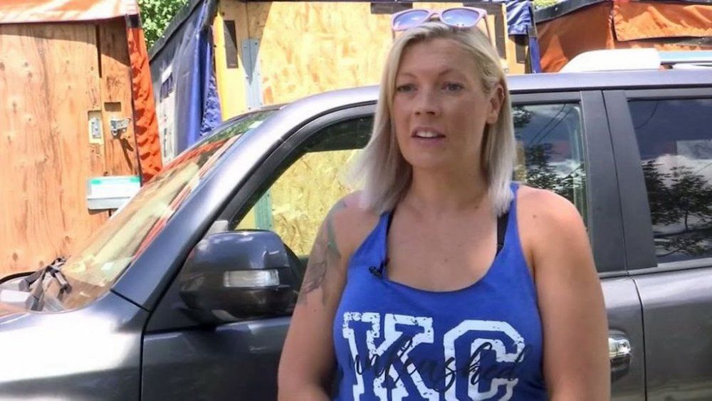 Американка примудрилася «викрасти» викрадене в неї авто (відео) Американка примудрилася «викрасти» викрадене в неї авто (відео)