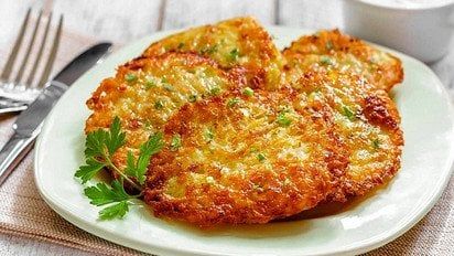 Секрет пишних дерунів: несподіваний рецепт із дріжджами перетворить картоплю на повітряні оладки Секрет пишних дерунів: несподіваний рецепт із дріжджами перетворить картоплю на повітряні оладки