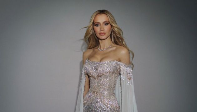 Україну в фіналі «Міс Всесвіт» представить Софія Ткачук(фото) Україну в фіналі «Міс Всесвіт» представить Софія Ткачук(фото)