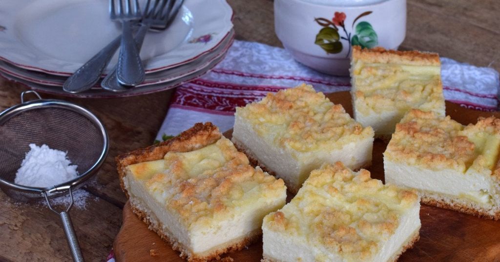 Тертий пиріг із сиром: традиційний рецепт Тертий пиріг із сиром: традиційний рецепт