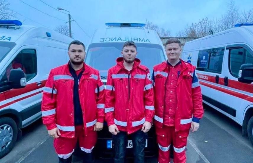 На Одещині бригада «швидкої» врятувала життя жінки, яка на момент приїзду медиків вже не мала пульсу На Одещині бригада «швидкої» врятувала життя жінки, яка на момент приїзду медиків вже не мала пульсу