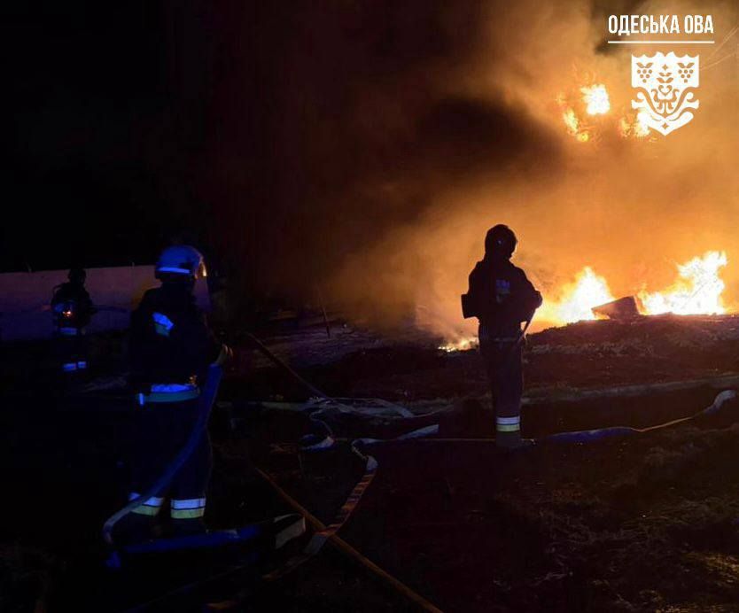 Уночі ворог масовано атакував південь регіону ударними безпілотниками Уночі ворог масовано атакував південь регіону ударними безпілотниками
