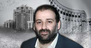 Тимур Міндіч покинув Україну вночі, за лічені години до обшуків у справі про багатомільйонну корупційну схему в енергетиці Тимур Міндіч покинув Україну вночі, за лічені години до обшуків у справі про багатомільйонну корупційну схему в енергетиці