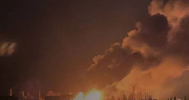 Ліків може не стати: росіяни знову знищили склад одного з найбільших фармдистрибʼюторів України Ліків може не стати: росіяни знову знищили склад одного з найбільших фармдистрибʼюторів України