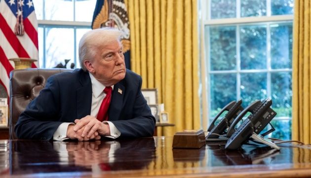 "Настав час": Трамп закликав оприлюднити "файли Епштейна" "Настав час": Трамп закликав оприлюднити "файли Епштейна"