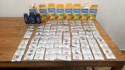 Туриста зі 100 презервативами завернули на кордоні (фото) Туриста зі 100 презервативами завернули на кордоні (фото)