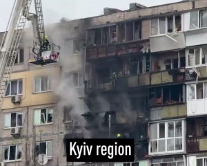 РФ випустила по Україні 1400 дронів, 1100 КАБів та 66 ракет за тиждень - Зеленський(відео) РФ випустила по Україні 1400 дронів, 1100 КАБів та 66 ракет за тиждень - Зеленський(відео)