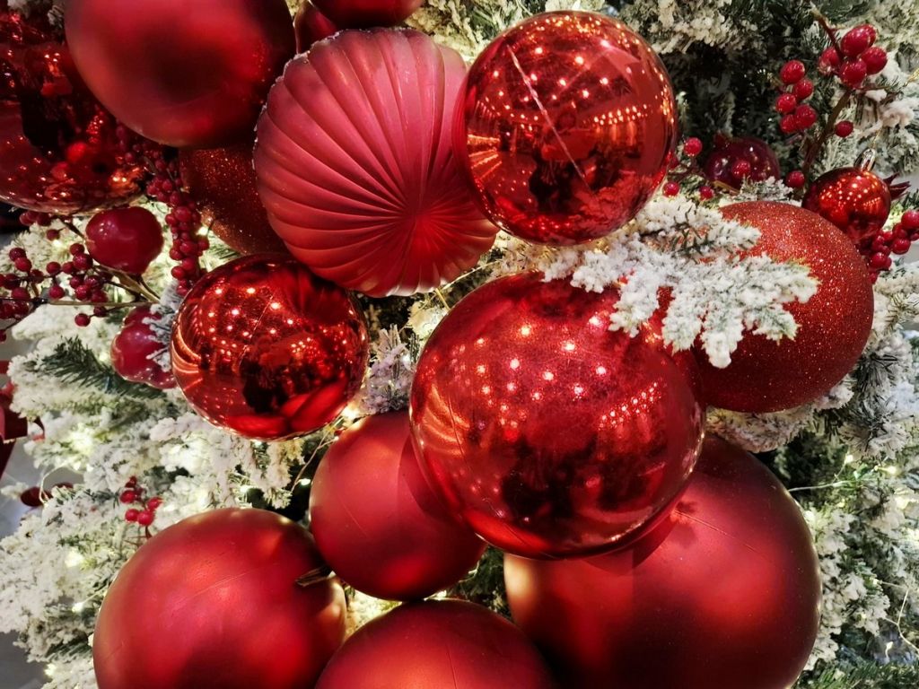 Тренди у новорічних прикрасах: можливо, такий декор вже є у вашій оселі Тренди у новорічних прикрасах: можливо, такий декор вже є у вашій оселі