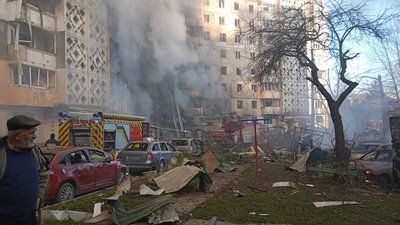 Трагедія в Тернополі: кількість загиблих внаслідок удару РФ зросла до 36 Трагедія в Тернополі: кількість загиблих внаслідок удару РФ зросла до 36