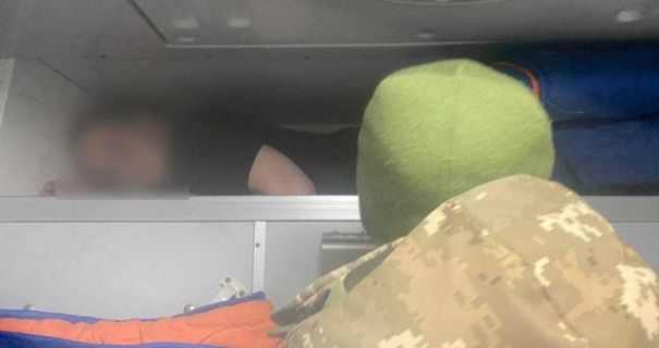 Диво природи — в Одесі взимку цвіте сакура (фото) Диво природи — в Одесі взимку цвіте сакура (фото)