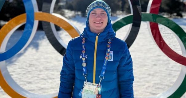 Спортсмен із Закарпаття здобув історичну перемогу на Кубку світу з лижної акробатики Спортсмен із Закарпаття здобув історичну перемогу на Кубку світу з лижної акробатики