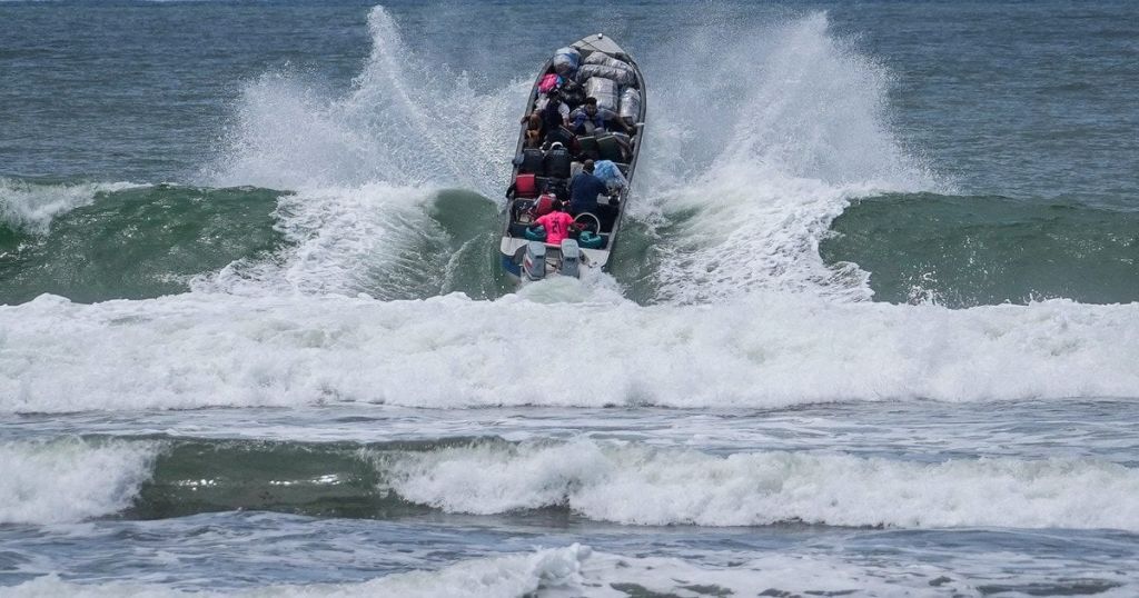 Трагедія біля острова Крит: загинули 18 людей Трагедія біля острова Крит: загинули 18 людей