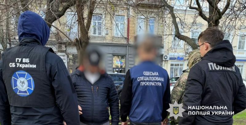 В Одесі іноземець намагався відкупитися від співробітника СБУ за проросійський контент В Одесі іноземець намагався відкупитися від співробітника СБУ за проросійський контент