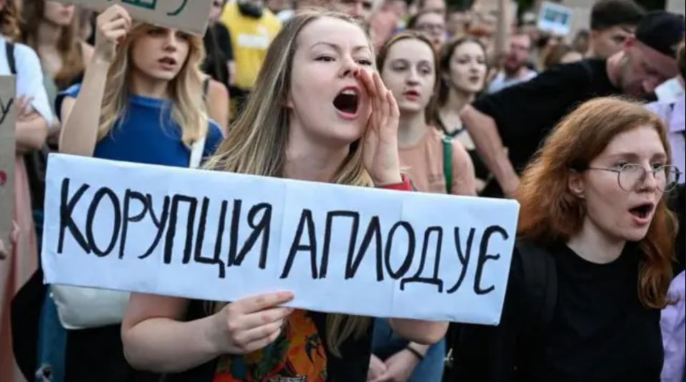 Росія готує фейкові «мирні протести» у великих українських містах – у списку Одеса Росія готує фейкові «мирні протести» у великих українських містах – у списку Одеса
