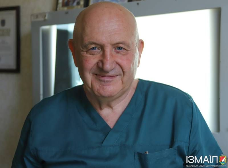 Увірвалися до будинку, зв'язали, погрожували пістолетом: на Одещині розбійників засудили за жорстокий напад на сім'ю відомого лікаря Увірвалися до будинку, зв'язали, погрожували пістолетом: на Одещині розбійників засудили за жорстокий напад на сім'ю відомого лікаря